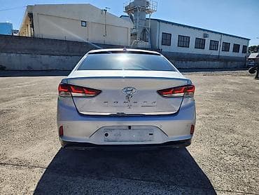 camry 2010: Hyundai Sonata: 2020 г., 2 л, Автомат, Газ, Седан — 6