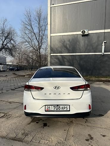 Hyundai Sonata: 2019 г., 2 л, Автомат, Газ, Седан — 2