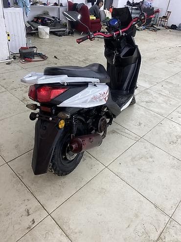 водный мото: Макси-скутер 150 куб. см, Бензин, Б/у — 2