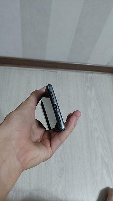 Техника и электроника: Google Pixel 7, Б/у, 128 ГБ, цвет - Черный, 1 SIM — 4