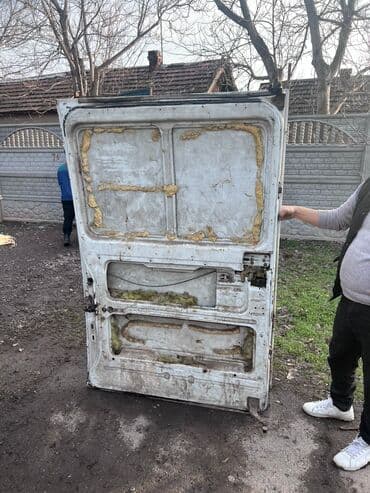 рейлинги на авто бишкек: Комплект Mercedes-Benz, Колдонулган, Оригинал — 9