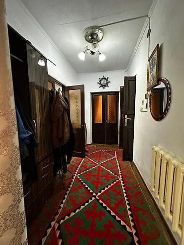 мкр западный: Дом из 5 комнат в доме имеется погреб во дворе времянка из 2 — 6