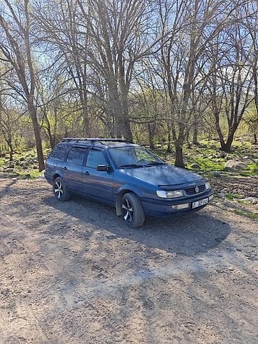 Volkswagen: Volkswagen Passat Variant: 1994 г., 1.8 л, Механика, Бензин, Универсал — 8