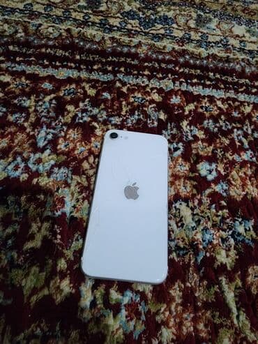 IPhone SE 2020, Б/у, 128 ГБ, Белый, Защитное стекло, Чехол, 75 %