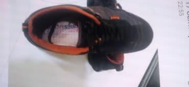 красовк: Красовки кожаные, сверху в хорошем состоянии снизу трещина но носить — 9