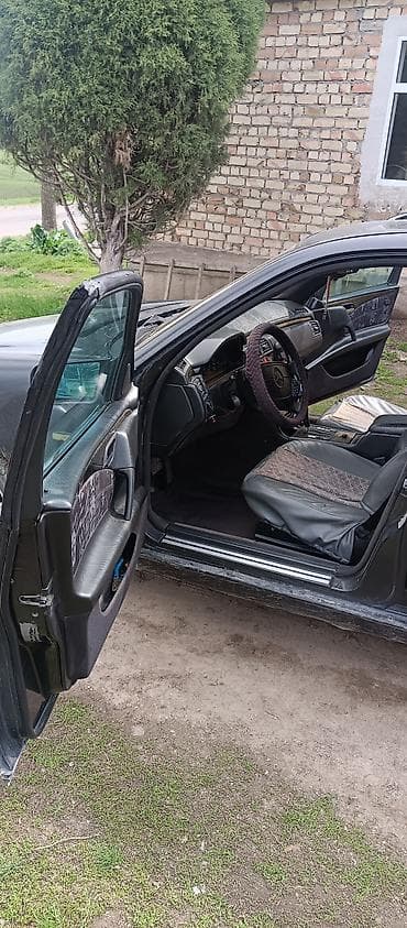 80 тирактор: Mercedes-Benz E-Class: 1997 г., 2.2 л, Автомат, Дизель, Седан — 2