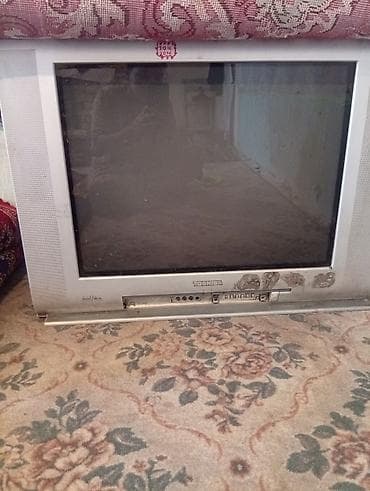 монитор 40: Телевизор Toshiba (ЭЛТ, серебристый корпус) - Диагональ экрана — 1