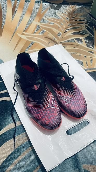 красовки новые: Оригинальные новые сороконожки Puma Future Продам абсолютно новые — 4