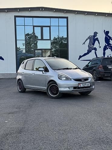 crv 2004: Honda Fit: 2003 г., 1.3 л, Вариатор, Бензин, Хэтчбэк — 8