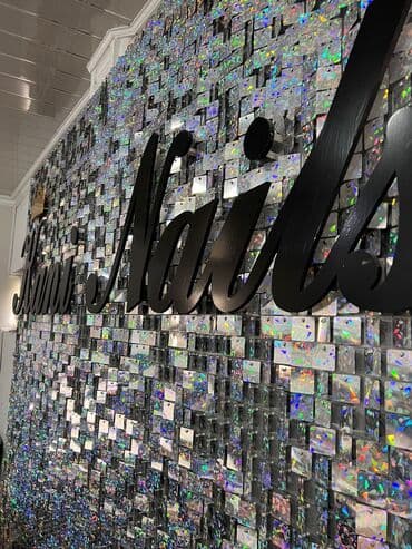 реклама наклейка: Фото зона(вывеска) с красивыми паетками — 4