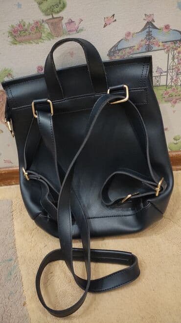 чемодан дорожный бу: Рюкзаки, сумки, б/у но в хорошем состоянии. школьный рюкзак 500 сом — 5