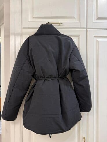 купить женскую обувь больших размеров: Пуховик, Короткая модель, Приталенная модель, С поясом, M — 2