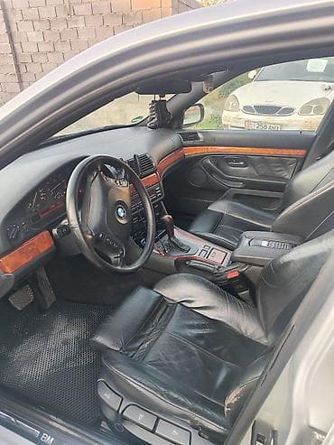 коробка е39: BMW 5 series: 2002 г., 2.2 л, Автомат, Бензин, Седан — 1