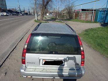 Транспорт: Volvo V60: 1998 г., 2 л, Автомат, Бензин, Универсал — 5