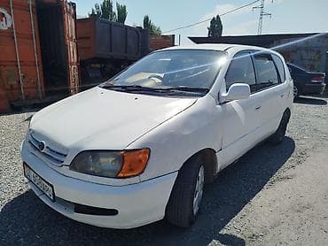 ипсум 96: Toyota Ipsum: 1988 г., 2 л, Автомат, Бензин, Минивэн — 7