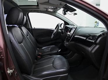 бизнес самомойка: Chevrolet Spark: 2018 г., 1 л, Автомат, Бензин, Хэтчбэк — 9