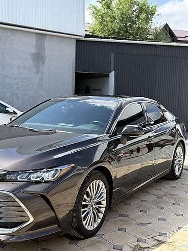 Унаа сатуу: Toyota Avalon: 2019 г., 2.5 л, Автомат, Гибрид, Седан — 2