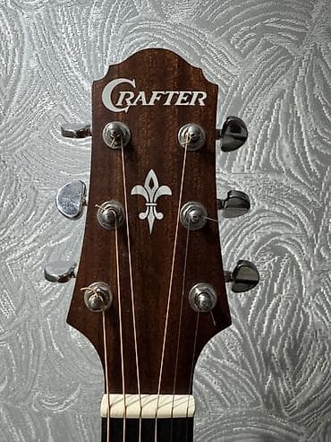 нотные книги: Акустическая гитара Crafter с корпусом формы дредноут и светлой — 2