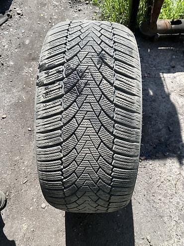 9 00 r20: Шины 245 / 35 / R 20, Зима, Nokian — 1