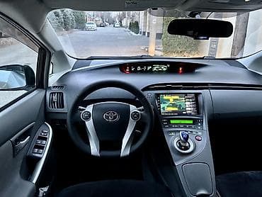 Продажа авто: Toyota Prius: 2011 г., 1.8 л, Вариатор, Гибрид, Хэтчбэк — 6