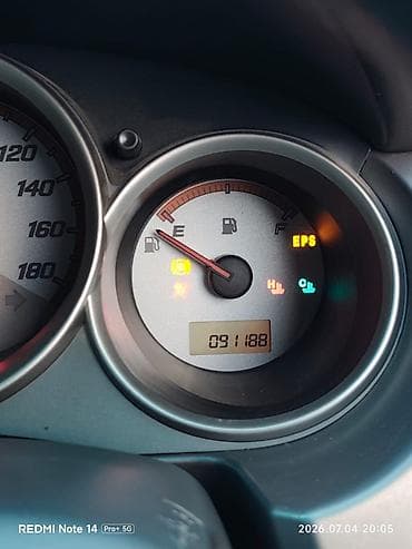 forester 2003: Honda Fit: 2003 г., 1.3 л, Вариатор, Бензин, Хэтчбэк — 8