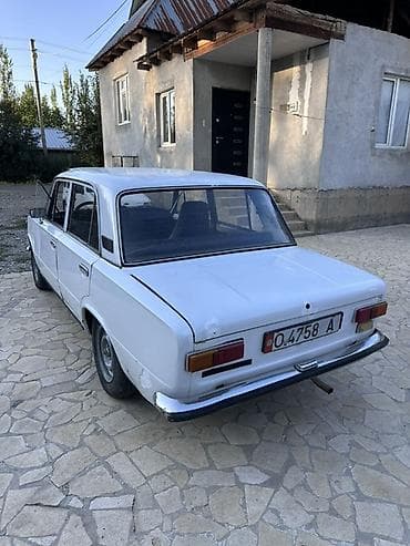ВАЗ (ЛАДА) 2101: 1980 г., 1.3 л, Механика, Бензин, Седан — 2