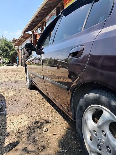 Транспорт: Hyundai Elantra: 2006 г., 1.8 л, Кол менен иштөөчү, Газ, Седан — 6