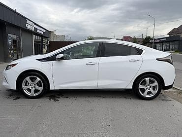 фильдер: Chevrolet Volt: 2018 г., 1.5 л, Автомат, Электромобиль, Седан — 3