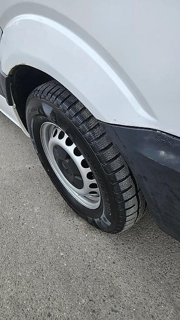 Услуги: Mercedes-Benz Sprinter, белый фургон (высокая крыша, длинная база) — 3