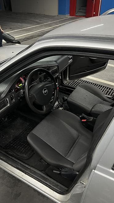 забыл: Daewoo Nexia: 2011 г., 1.6 л, Механика, Бензин, Хэтчбэк — 5