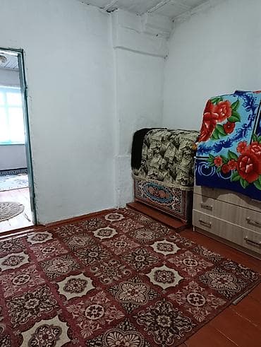 дом город кара балта: Продается 2х комнатная квартира барачного типа. Имеется собственная — 10