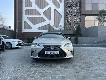 срочно продаю в связи с переездом: Lexus ES: 2019 г., 2.5 л, Автомат, Бензин, Седан — 2