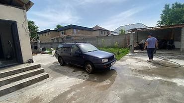 Продажа авто: Volkswagen Golf: 1994 г., 1.8 л, Универсал — 4