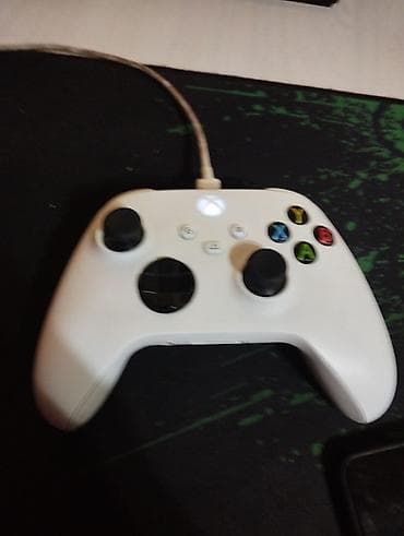 studio display: Беспроводной геймпад Xbox (Series X|S) в белом цвете - Оригинальная — 3