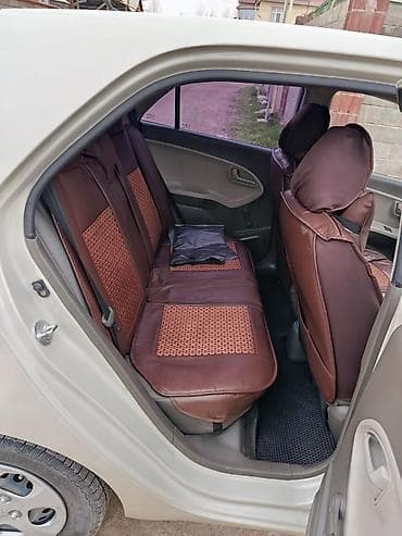 kia morning 2014: Kia Morning: 2016 г., 1 л, Автомат, Бензин, Хэтчбэк — 6