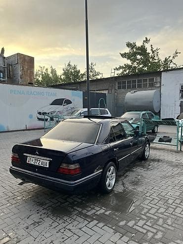 мер 124: Mercedes-Benz W124: 1995 г., 2 л, Ручные, Бензин, Седан — 2