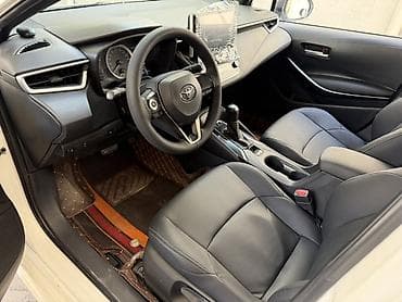 Toyota Levin: 2021 г., 1.8 л, Вариатор, Гибрид, Седан — 5
