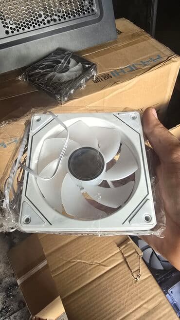 вентилятор кулер: Система охлаждения, Вентилятор, Для корпуса и блока питания, Для ПК — 4