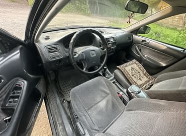 Honda Civic: 1997 г., 1.4 л, Механика, Бензин, Седан