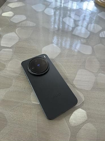 Vivo X200 Pro mini, Б/у, 512 ГБ, цвет - Черный at lalafo.kg Vivo X200 Pro mini, Б/у, 512 ГБ, цвет - Черный