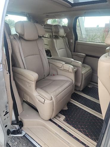 vin code: Toyota Alphard: 2010 г., 3.5 л, Типтроник, Бензин, Минивэн — 3