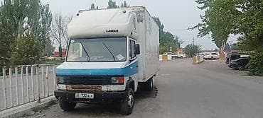 кабина на мерседес 814: Грузовик, Mercedes-Benz — 3