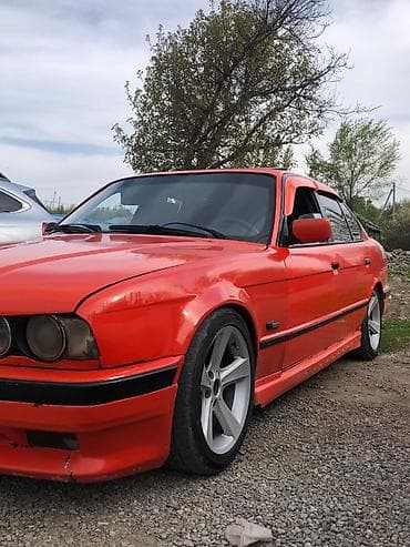атбашы авто: BMW 5 series: 1990 г., Седан — 4