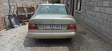 lada 2115: Mercedes-Benz W124: 1991 г., 2.3 л, Механика, Бензин, Седан — 3