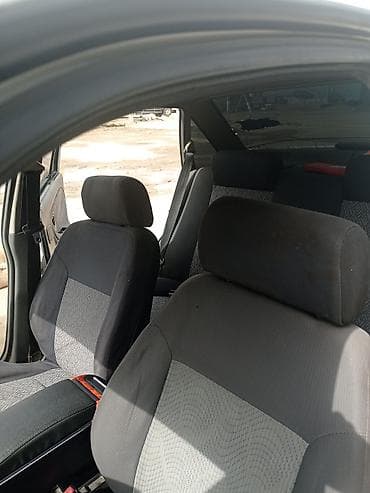 мицубиси спес стар: Daewoo Nexia: 2001 г., 1.6 л, Седан — 5