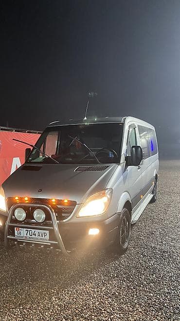 сидени на спринтер: Mercedes-Benz Спринтер: 2009 г., 3 л, Дизель — 2