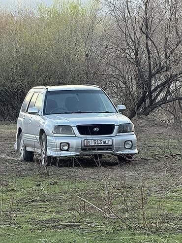 Subaru Forester: 2001 г., 2 л, Автомат, Газ, Кроссовер