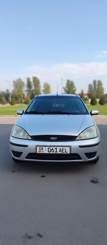 Ford Focus: 2003 г., 1.8 л, Механика, Бензиновая, Универсал
