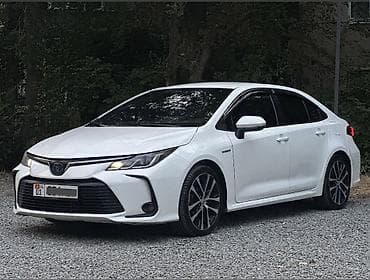 Toyota Corolla: 2019 г., 1.8 л, Гибрид, Седан