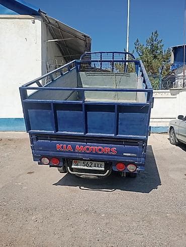 фермерское: Грузовик Kia Bongo III, синий, бортовой самосвал. Основные — 5